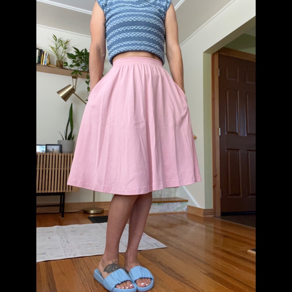 Pink Elastic Waist Mid-Length Skirt